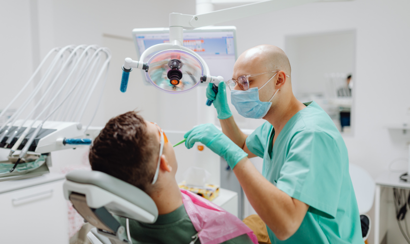 Dental Emergency: Why You Should Not Wait To Visit An Emergency Dentist